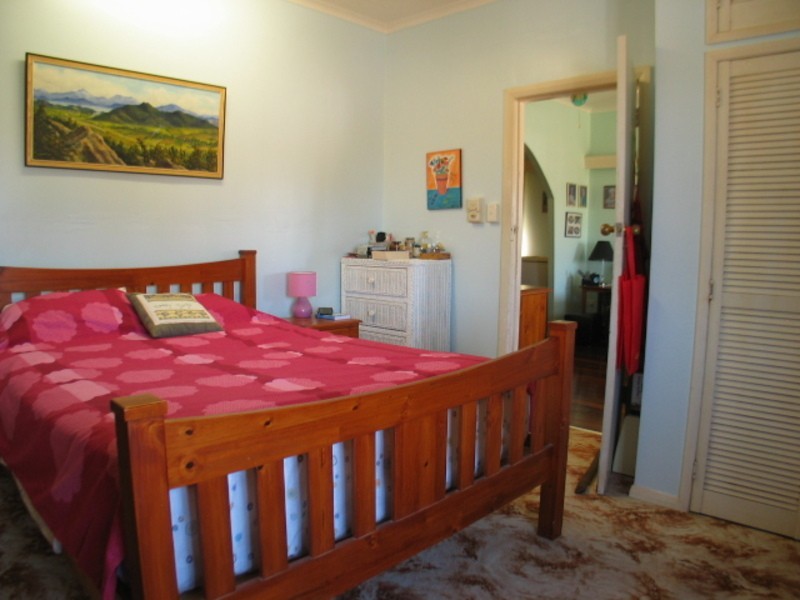 33 Gloucester Street, Bowen QLD 4805