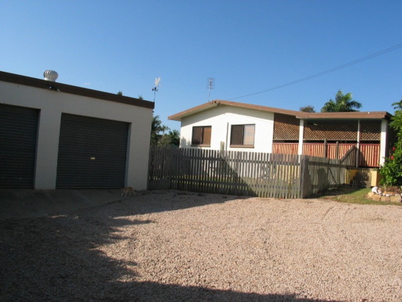 7 Bull Crescent, Bowen QLD 4805