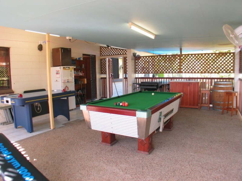 7 Bull Crescent, Bowen QLD 4805