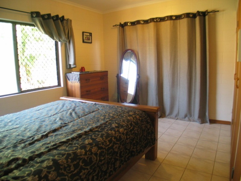 7 Bull Crescent, Bowen QLD 4805