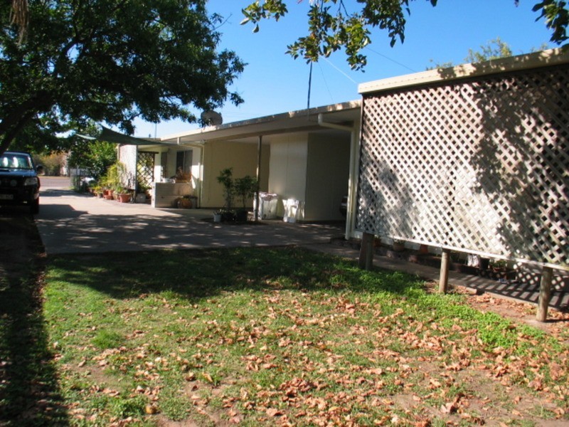 85 Powell Street, Bowen QLD 4805