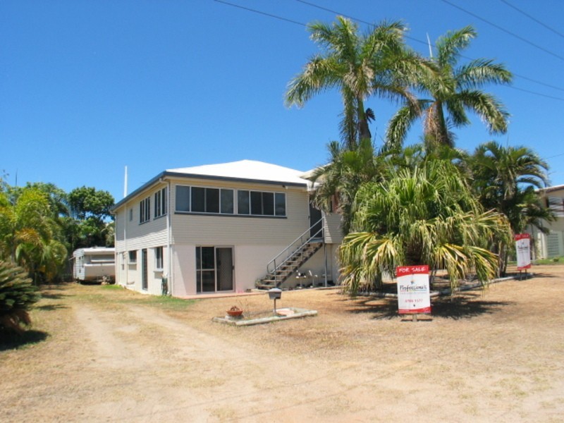 24 Sinclair Street, Bowen QLD 4805