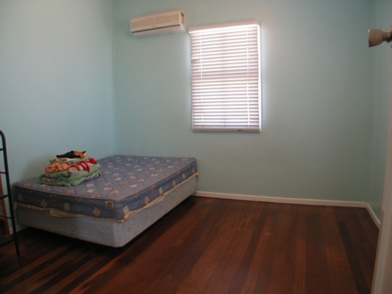 24 Sinclair Street, Bowen QLD 4805