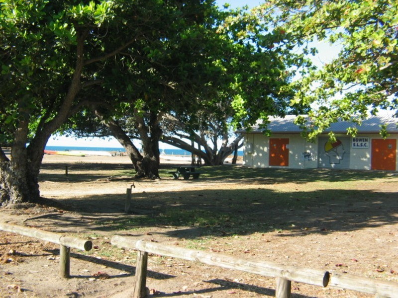 2 Tracey Street, Bowen QLD 4805