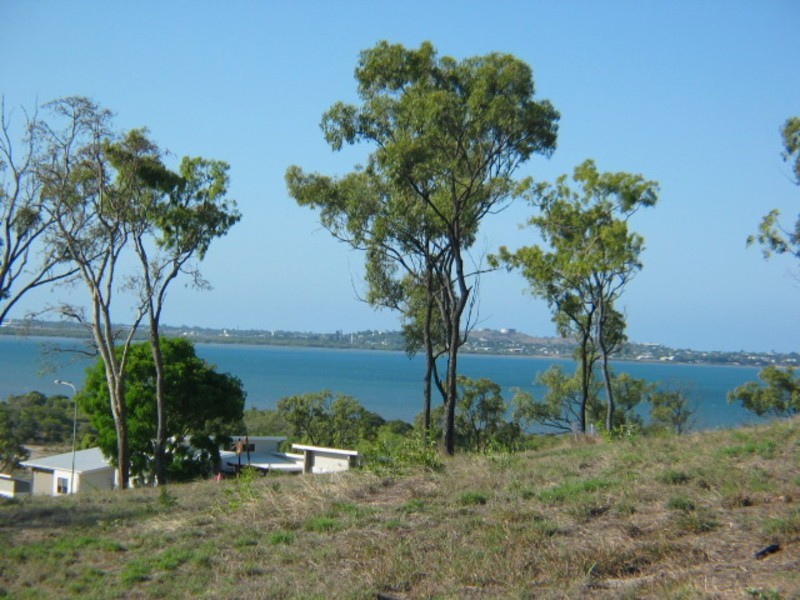 8 Siesta Court, Bowen QLD 4805