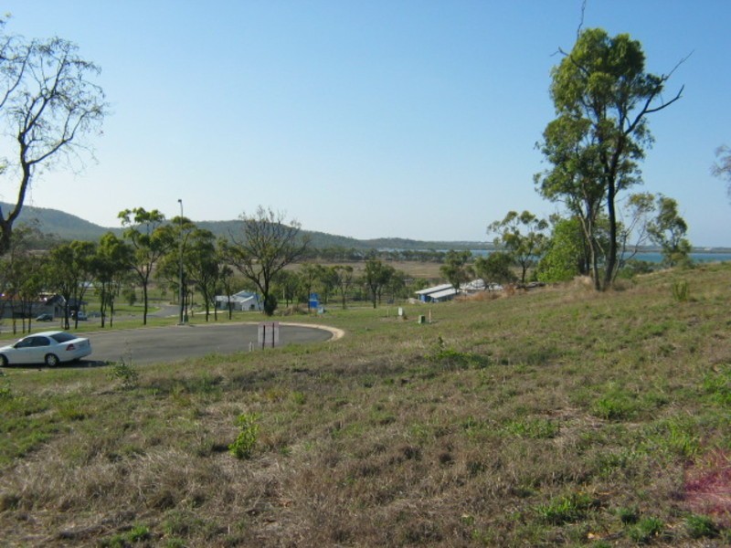 8 Siesta Court, Bowen QLD 4805