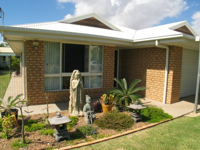 7 Rodney Street, Bowen QLD 4805