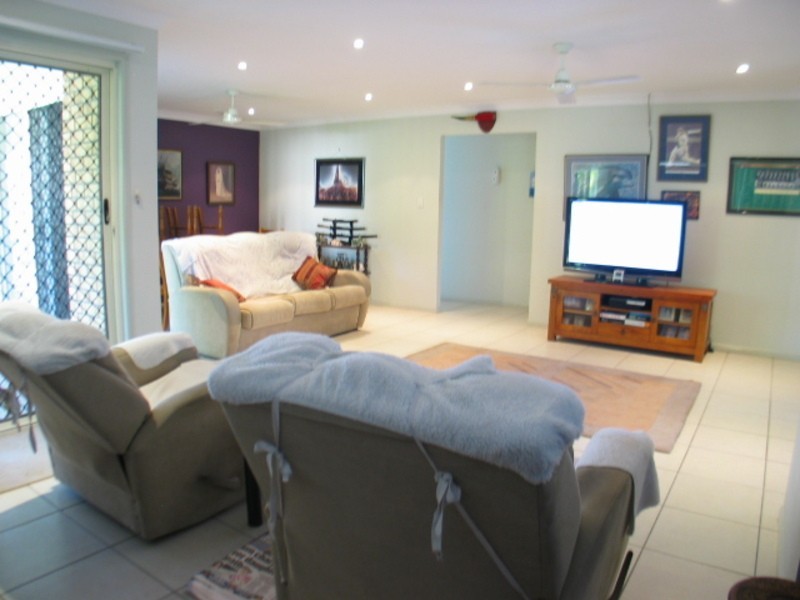 7 Rodney Street, Bowen QLD 4805