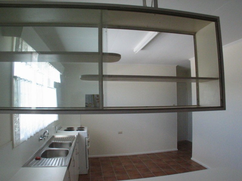 91 Queens Beach Esplanade, Bowen QLD 4805