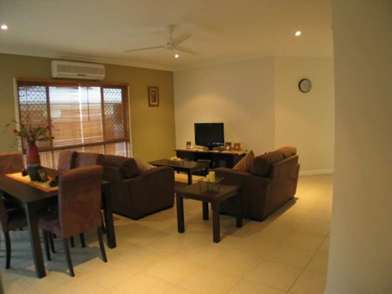 3/90 Mt Nutt Road, Bowen QLD 4805