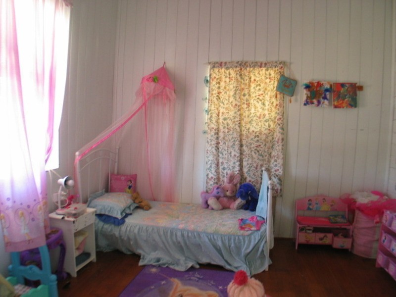 33 Gordon Street, Bowen QLD 4805