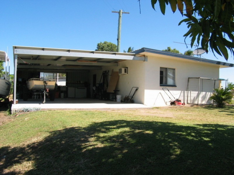 19161 Bruce Highway, Bowen QLD 4805