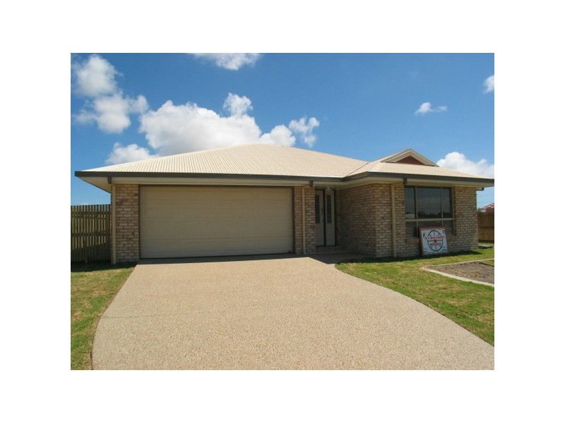 8 Banks Drive, Bowen QLD 4805