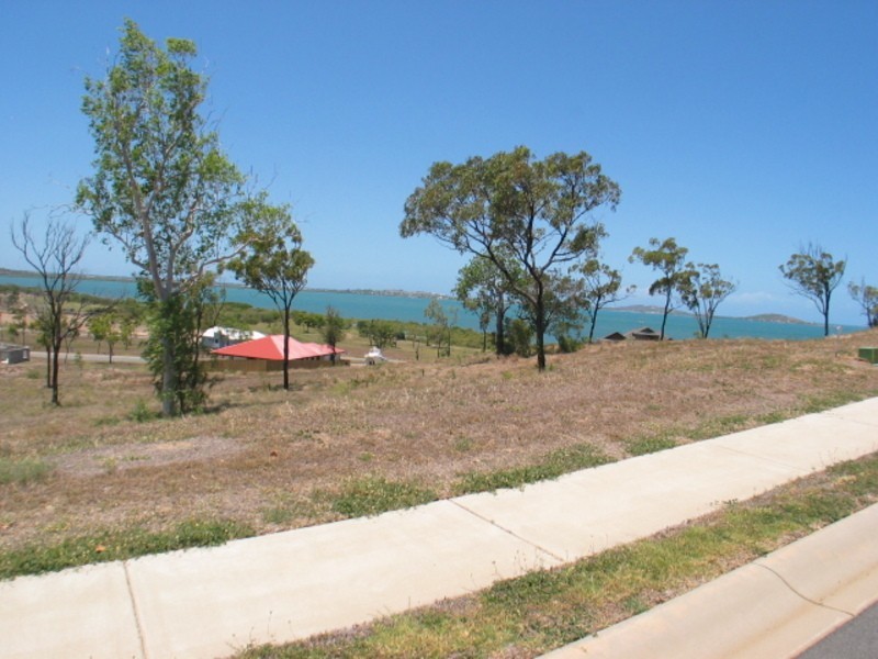 21 Seacove Crescent, Bowen QLD 4805