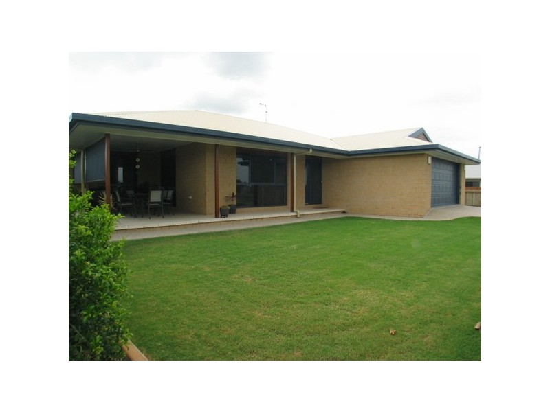 24 Matthews Street, Bowen QLD 4805
