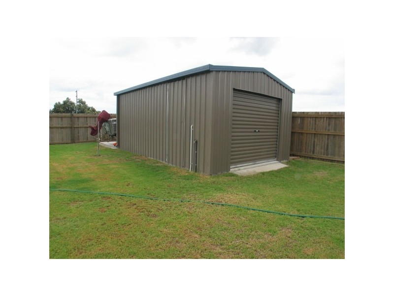 24 Matthews Street, Bowen QLD 4805