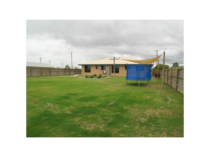 24 Matthews Street, Bowen QLD 4805