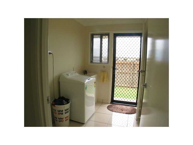 24 Matthews Street, Bowen QLD 4805