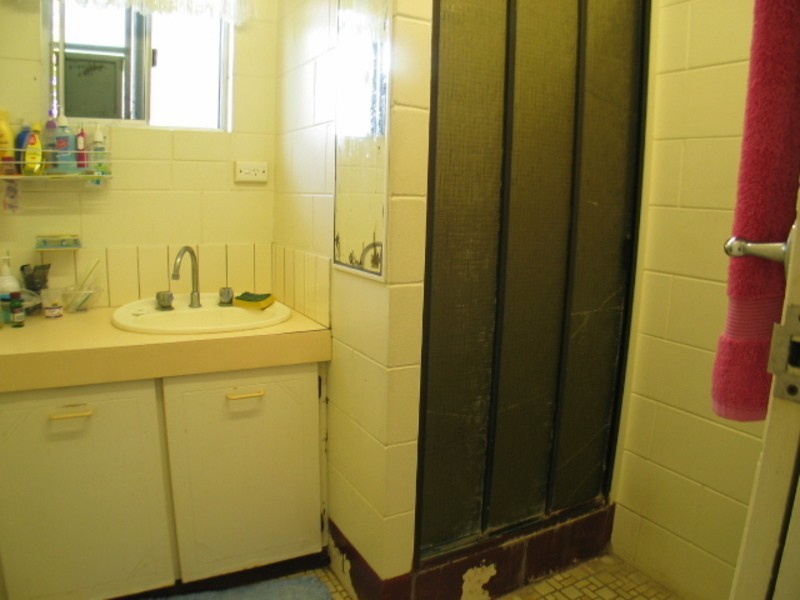 54 Don Street, Bowen QLD 4805