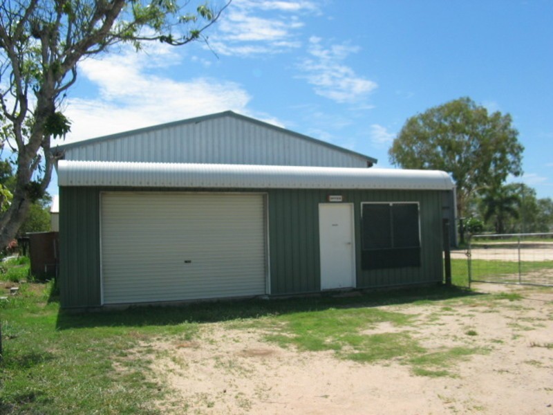 15 Mt Nutt Road, Bowen QLD 4805