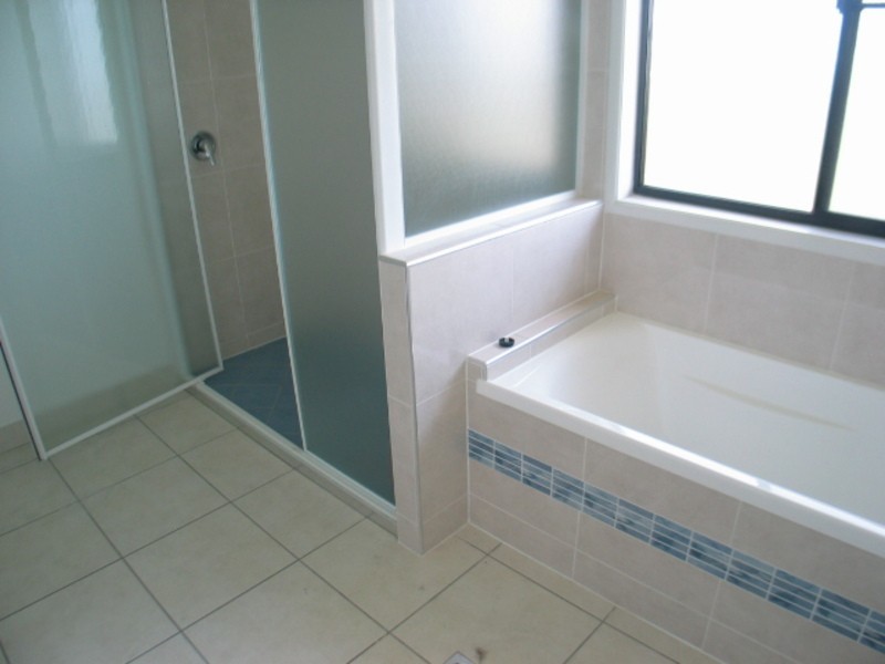 1/11 Craigie Court, Bowen QLD 4805