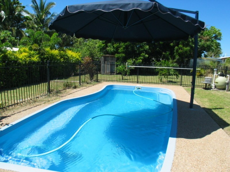 56  Gloucester Street, Bowen QLD 4805