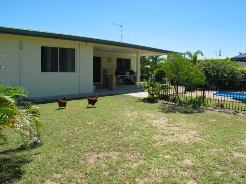 56  Gloucester Street, Bowen QLD 4805