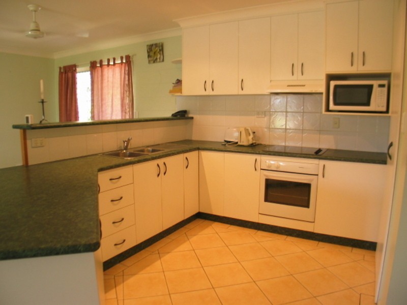 56  Gloucester Street, Bowen QLD 4805