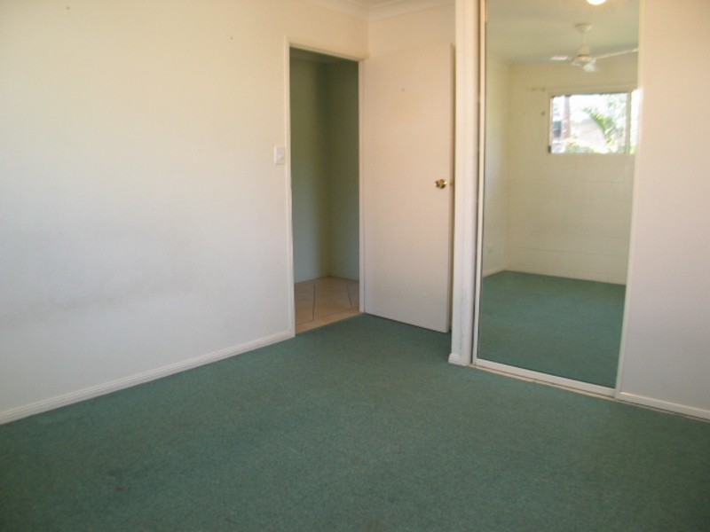 56  Gloucester Street, Bowen QLD 4805