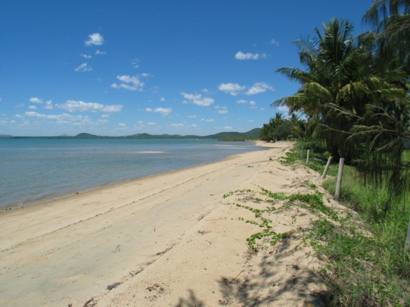 3 Thomas Street, Bowen QLD 4805