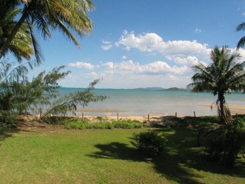 3 Thomas Street, Bowen QLD 4805