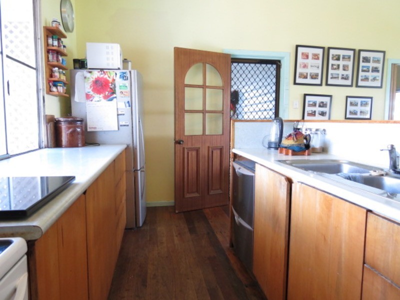 3 Thomas Street, Bowen QLD 4805