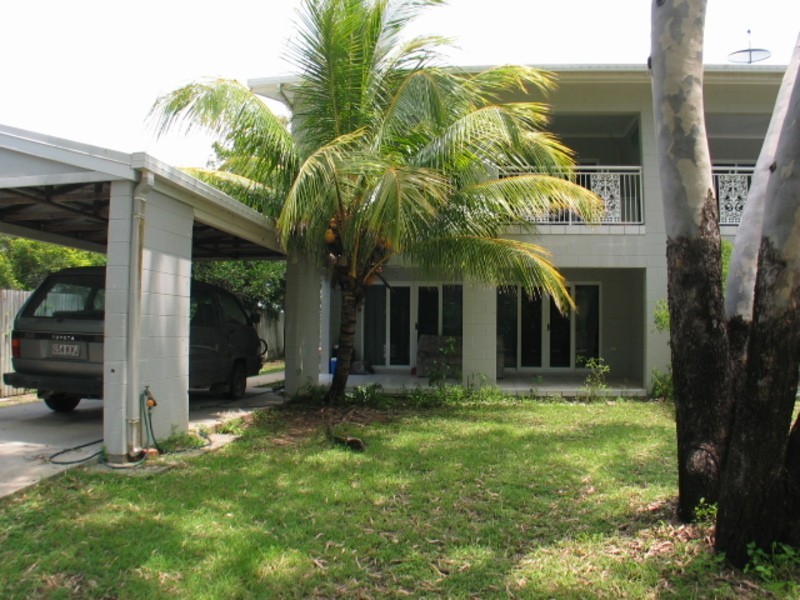 1/65 Horseshoe Bay Road, Bowen QLD 4805