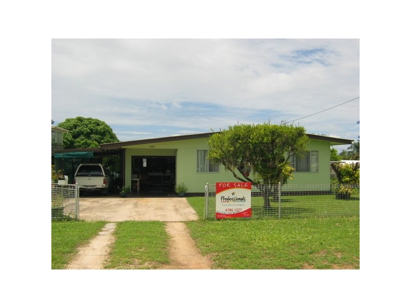 102 Gregory Street, Bowen QLD 4805