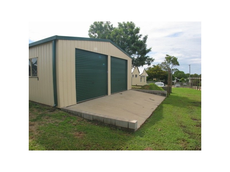 61 Reynolds Street, Bowen QLD 4805