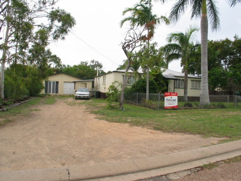 14 Livingstone Street, Bowen QLD 4805