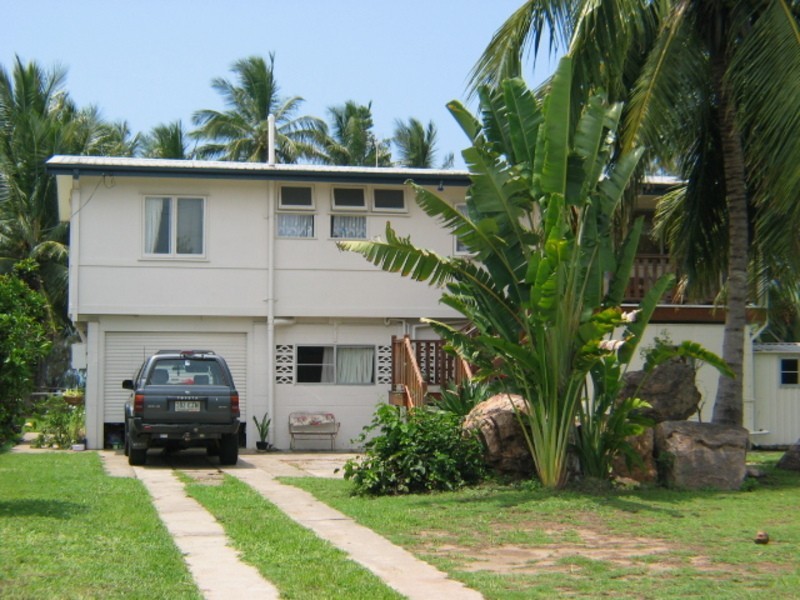 30 Horseshoe Bay Road, Bowen QLD 4805