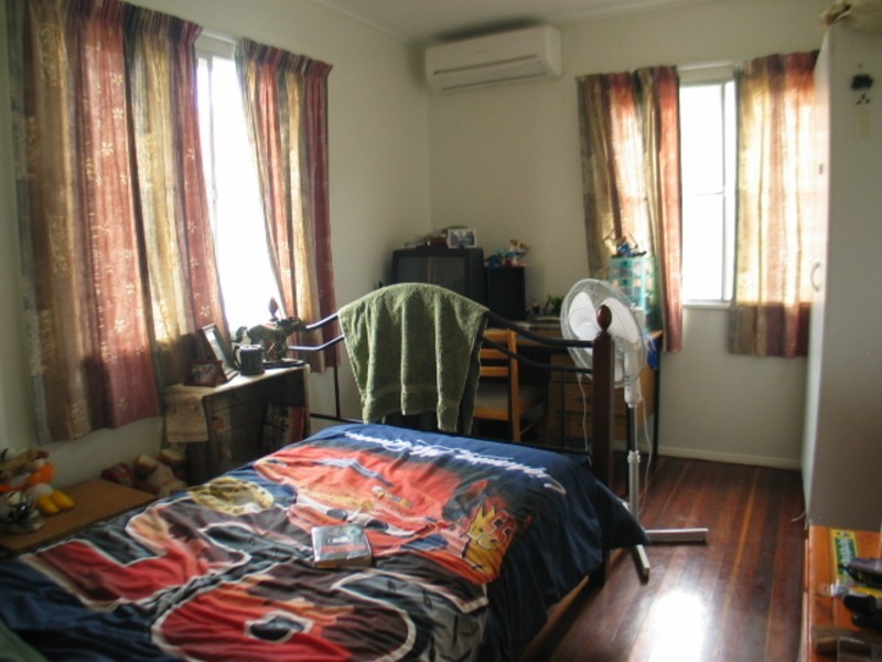30 Horseshoe Bay Road, Bowen QLD 4805