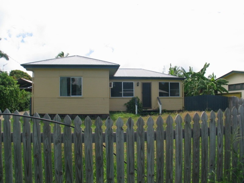 74 Tollington Road, Bowen QLD 4805