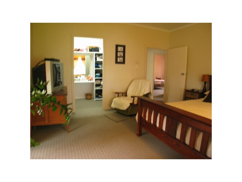 107 Hillview Road, Bowen QLD 4805
