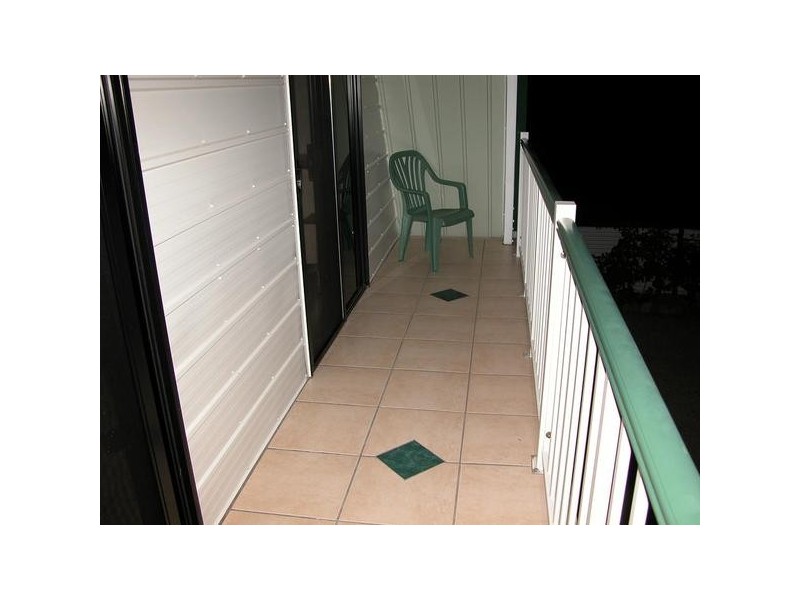 6 Baxter Avenue, Brisk Bay QLD 4805