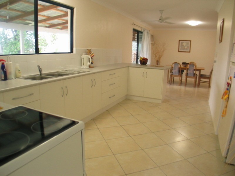19 Hillview Place, Bowen QLD 4805