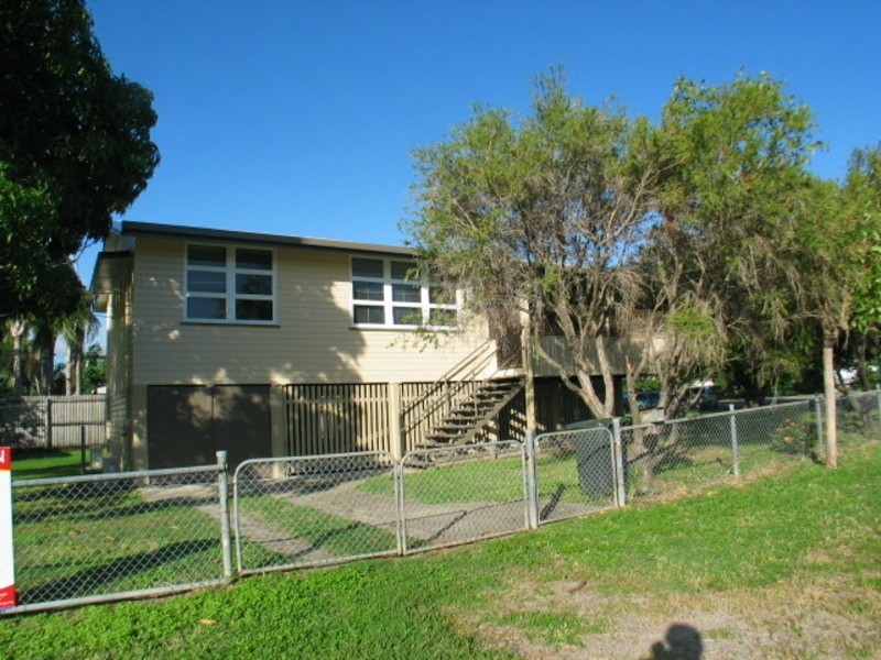 22a Sinclair Street, Bowen QLD 4805