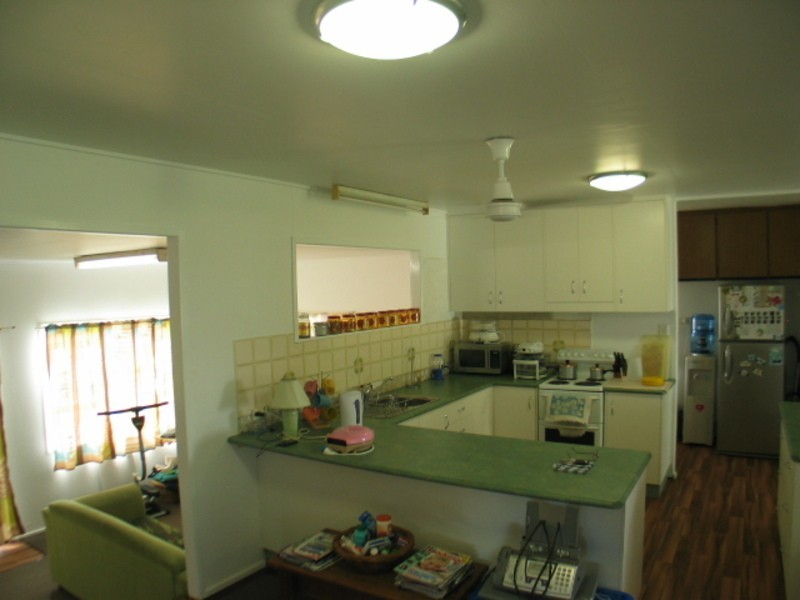 20 West Street, Bowen QLD 4805