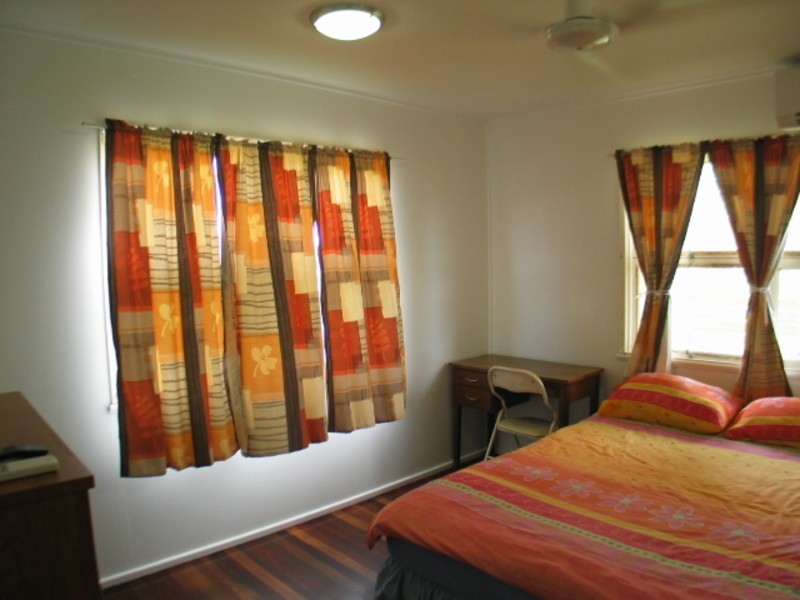 20 West Street, Bowen QLD 4805