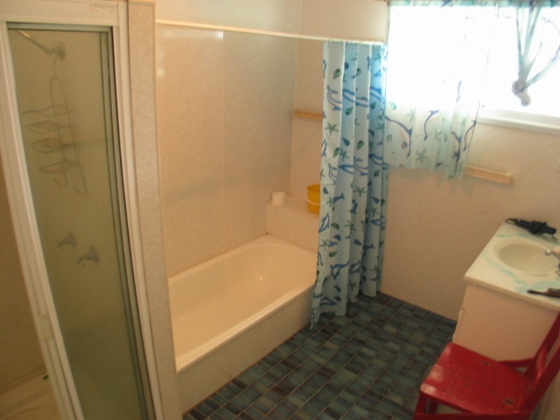 20 West Street, Bowen QLD 4805