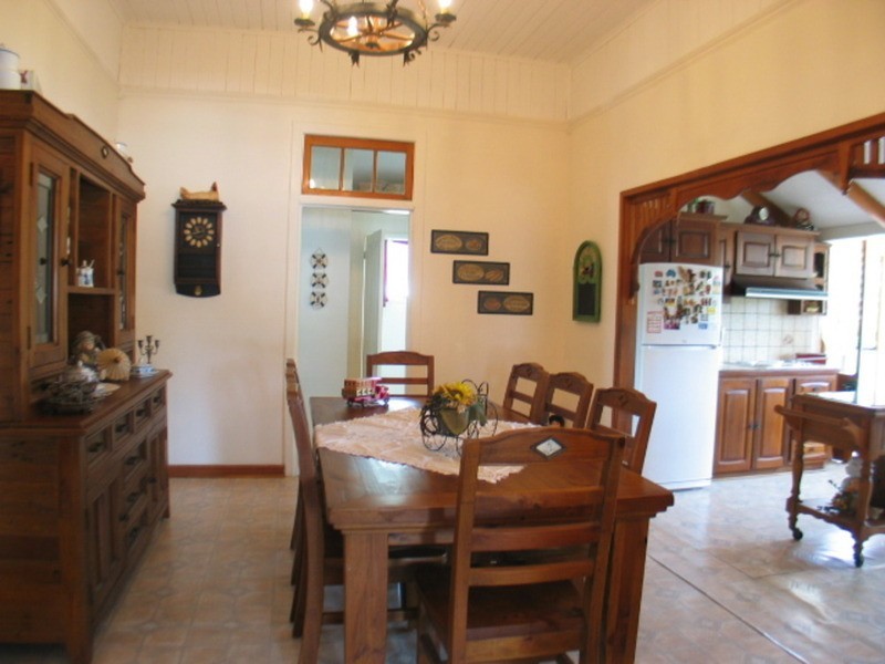 8 Gordon Street, Bowen QLD 4805