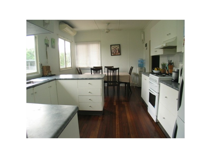 13 Tracey Street, Bowen QLD 4805