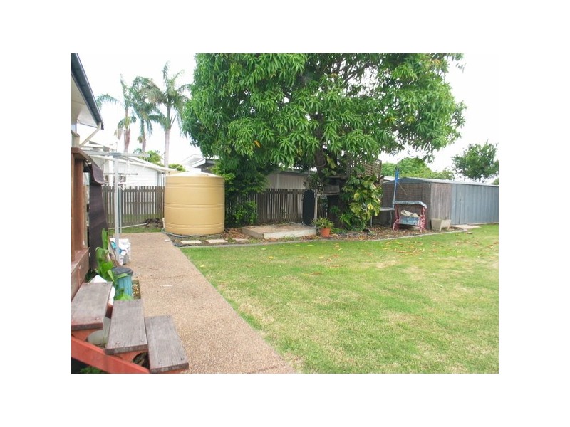 13 Tracey Street, Bowen QLD 4805