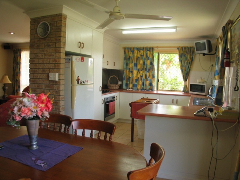 15  Dove Street, Bowen QLD 4805